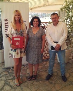 Tavernes i Oliva reben el distintiu Qualitur per a les platges 1 DCwPLZHXkAEtZpz