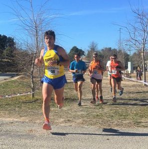El Delikia Safor Sport competeix al campionat de llançaments i al Cross d'Ontinyent 2 3 LLUIS GISBERT ONTINYENT