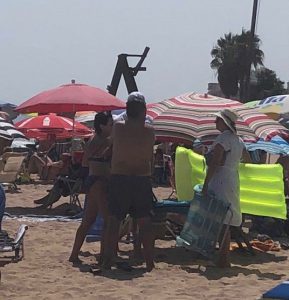 El PP de Tavernes demana mantenir el servei de socorristes almenys dos caps de setmana al setembre 1 socorrista goleta platja tavernes