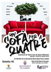 La companyia Cucs de Seda actuarà a benefici de l'Associació de Diversitat Física de Gandia 1 Un sofa per a quatre