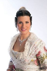 Elia Sanchis Fallera Major d'Oliva per a l’exercici 2020 2 65010502 618689751961686 7874267520067174400 n