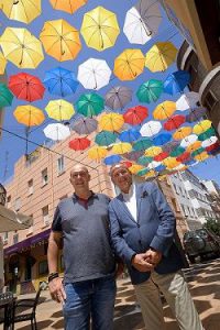 El Centre Històric es decora d'estiu per iniciativa del departament de Comerç de Gandia 1 Centre Historic 1