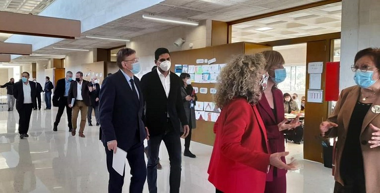 El CEIPSO Francesc Carròs rep la visita de les autoritats educatives estatals i autonòmiques 1 El CEIPSO Francesc Carros rep la visita de les autoritats educatives estatals i autonomiques 1