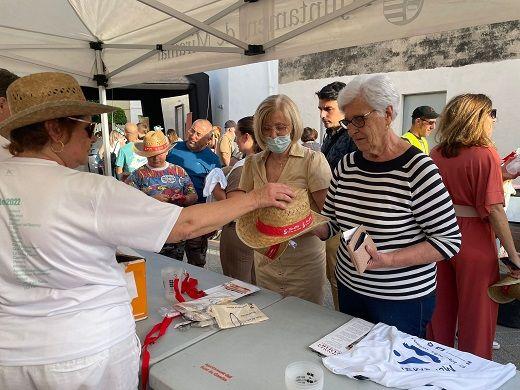 Miramar punt de trobada de milers de persones per la festa del valencià 2 Miramar trobada escola en Valencia 1