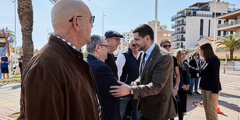 La platja de Gandia és la primera en obrir la temporada turística amb tots els serveis en marxa 1 Serveis Platja de Gandia 2024 fotografia Frances 1