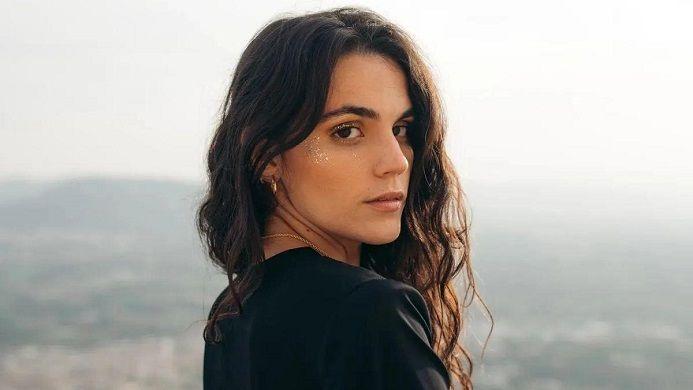 Joves PV Safor-Valldigna, fan entrega del seu Premi Abril d'acció cívica valencianista a La Maria 1 La Maria