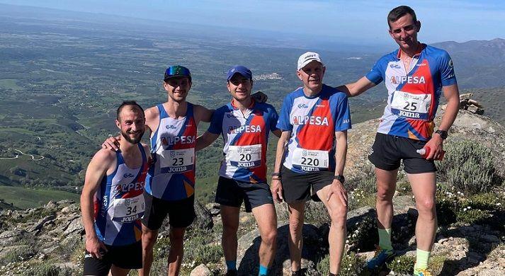 Gran actuació de José Mañez, Club Atletisme Gandia-Alpesa al Nacional Trail Runnig 1 atletas participantes subida vertical