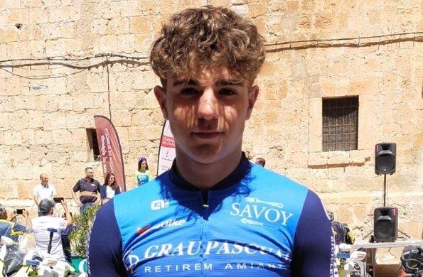 Xavi Mestre i Aitor Arlandis tornen a destacar en la prova de Cocentaina 1 Fernando Andres ciclista de lequip Retirem Amiant