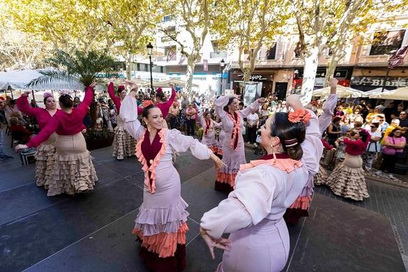 La Fira i Festes Gandia 2024 ompli els carrers de gent, alegria, cultura i oci 12 Fira i festes Gandia 2024 10