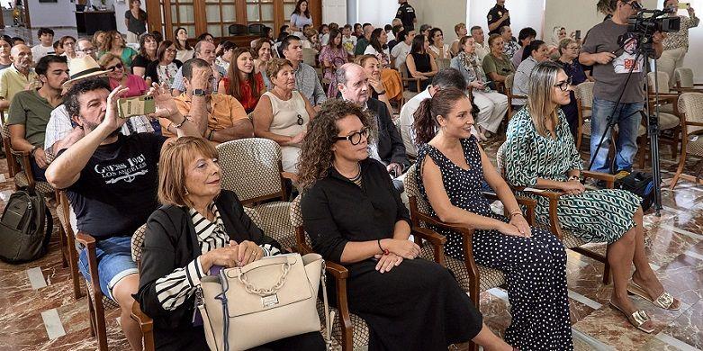 Els xiquets i xiquetes de Gandia sol·liciten més zones de vianants i fomentar el transport elèctric 2 Gandia Plenari de la mobilitat sostenible Fotografia Frances