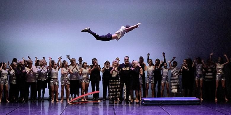 El Teatre Serrano va acollir la 46a edició de la 'Gala de l'Esport' 3 Gala de lesport Gandia Fotografia Frances