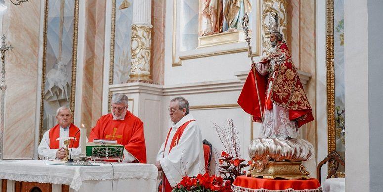 Les famílies Borja i Centelles tornen a ser les protagonistes del Porrat de Sant Blai 2 Potries Porrat de Sant Blai