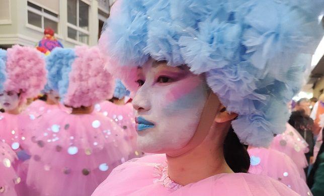 La Cavalcada de Falles torna a regalar una vegada més enginy, llum, color i diversió de les falles de Gandia 1 Cavalcada Falles 2025