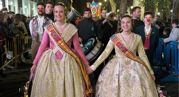 La Cavalcada de Falles torna a regalar una vegada més enginy, llum, color i diversió de les falles de Gandia 3 Cavalcada Falles 2025
