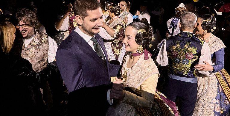 El tret d'eixida de les falles de Gandia va superar la pluja 2 Gandia Falles Crida 2025 Frances