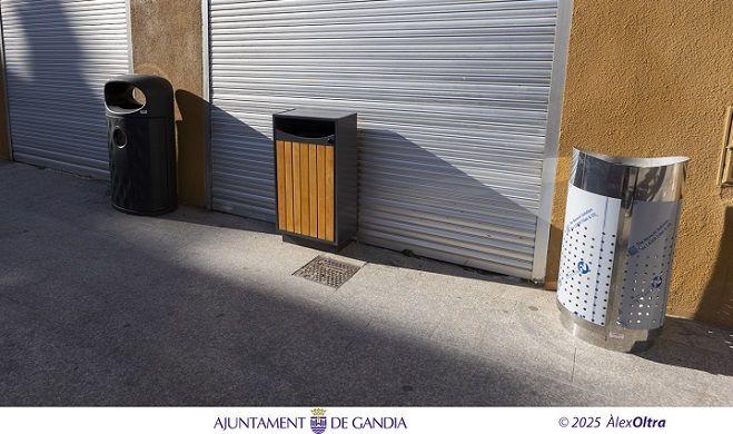 Gandia renova 400 unitats de mobiliari urbà 2 AO 8712 copia