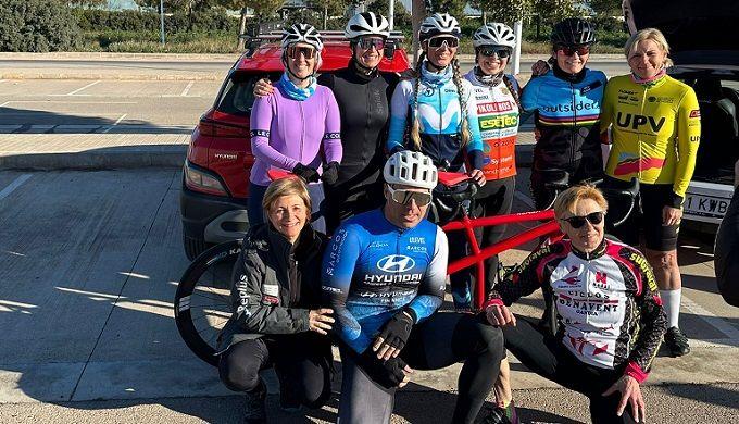 Rosa Sansaloni rodarà en tàndem a favor de l'Associació de l'esclerosi múltiple 1 El ciclista paralimpic invident Ruben Poison
