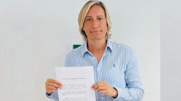 El PSPV-PSOE porta a la Fiscalia per delictes d'odi els actes vandàlics contra l'exposició de l'Orgull de Gandia 1 250527 Marta Amat Delitos odio