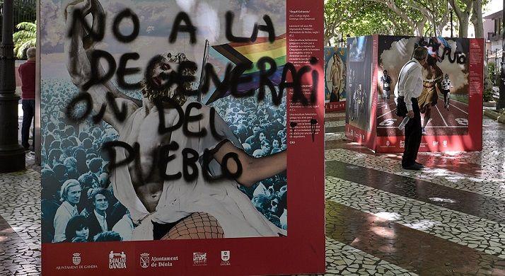 Nou atac feixista a l'exposició "Planificant la diversitat LGTBI+, Art i Cultura" 1 Atac homofob expo denia gandia