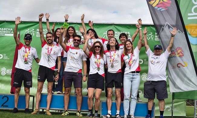 Ramón Álvarez i Tamara Ferrando es van proclamar campions d'Espanya de marxa nòrdica 1 Marxa Nordica Valldigna