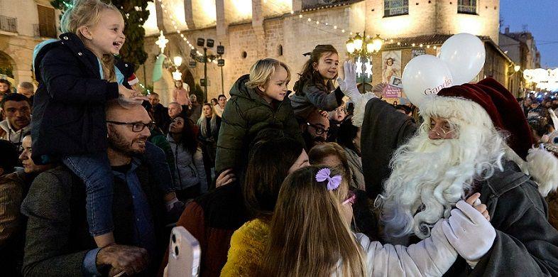 El Pare Noel rebrà la clau de Gandia abans d'una gran cavalcada 1 Gandia Cavalcada Pare Noel 25