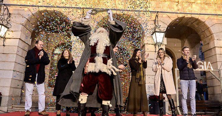 La màgia de la Nit de Nadal inunda Gandia amb l’arribada del Pare Noel 2 Gandia Pare Noel 2025 2