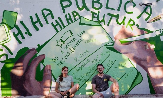 Potries es converteix en el cor de l'escola en valencià 1 Potries trobada descoles en valencia amb el docents