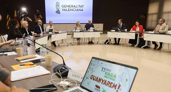 Propostes salarials i concessions a contrarellotge: la vaga docent encara el seté dia sense preacord, però s'apropen postures 1 Vaga Indefinida 19052026