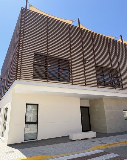 Guardamar de la Safor bateja el seu nou edifici sociocultural amb el nom de Ferran Seguí 1 Guardamar de la Safor Edifici Ferran Segui