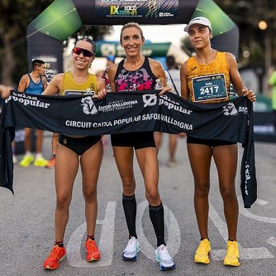 Èxit aclaparador a Almoines: Maria Isabel Ferrer i César López regnen en la Cursa Popular 2 Dones Almoines