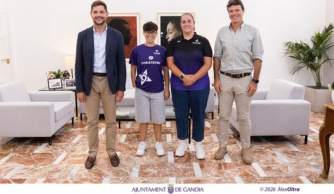 L’elit de l’atletisme adaptat rep l'homenatge de Gandia: Prieto felicita l’atleta Cintia Frasquet pels seus èxits nacionals i internacionals 1 Gandia Cintia Frasqet 1