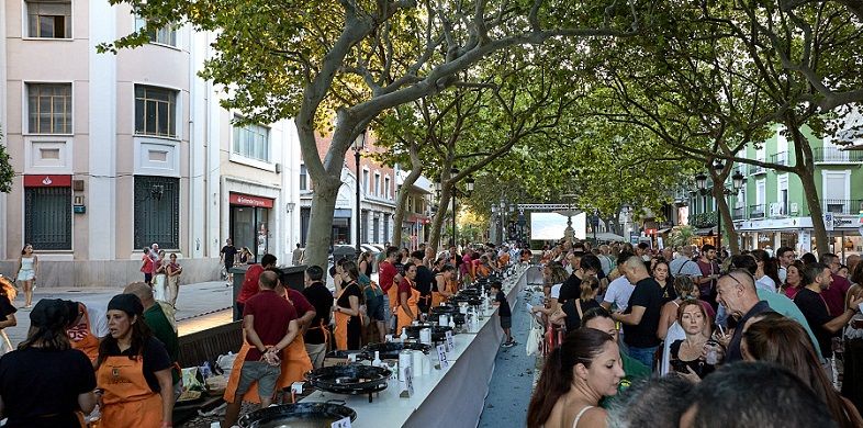 Sabor, festa i solidaritat: Gandia corona el millor talent ‘amateur’ de la fideuà 2 Gandia concurs fideua amateur 2026 3