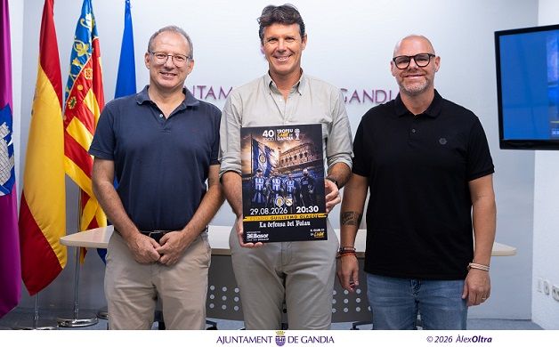 Nova edició del Trofeu Ciutat de Gandia amb la presentació oficial de la plantilla del CF Gandia 1 Gandia gandia cf 1