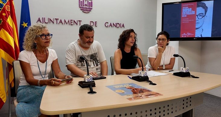 Gandia ret homenatge a Vicent Andrés Estellés 1 Gandia actes Estelles 2026