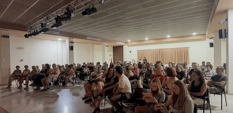 Èxit absolut de l'obra de teatre 'DESENCAIXATS' a Guardamar de la Safor 1 Guardamar de la sador Desencaixats 2026 1