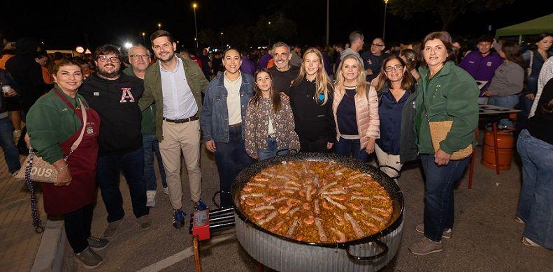 Sabor, tradició i germanor: les comissions falleres de Gandia celebren el 9 d'Octubre al voltant de la fideuà 1 Gandia Fideua Falles 9 doctubre 2026