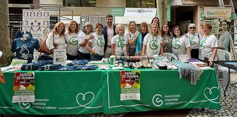 El teixit associatiu de Gandia exhibeix la seua força i projectes al passeig de les Germanies en plena Fira i Festes 1 Gandia Fira Associacions 2026 3